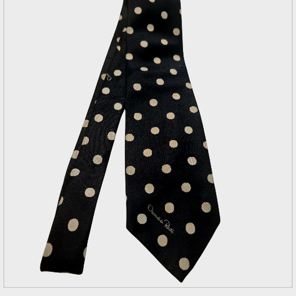 Oscar De La Renta Black and White Polka Dot Tie